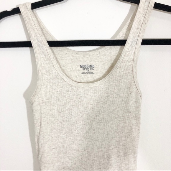 3/$15 Mossimo Beige Small Petite Ribbed Tank Top - Picture 2 of 3